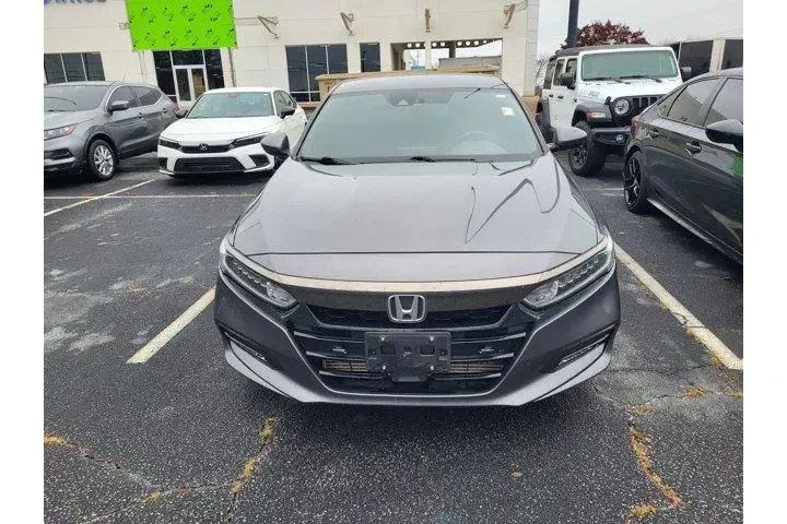 $21985 : Honda Accord 2020 Sport 4dr image 2