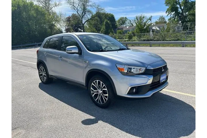 $11995 : Mitsubishi Outlander Sport 2 image 3