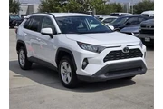 $23808 : Toyota RAV4 2021 XLE 4dr SUV thumbnail