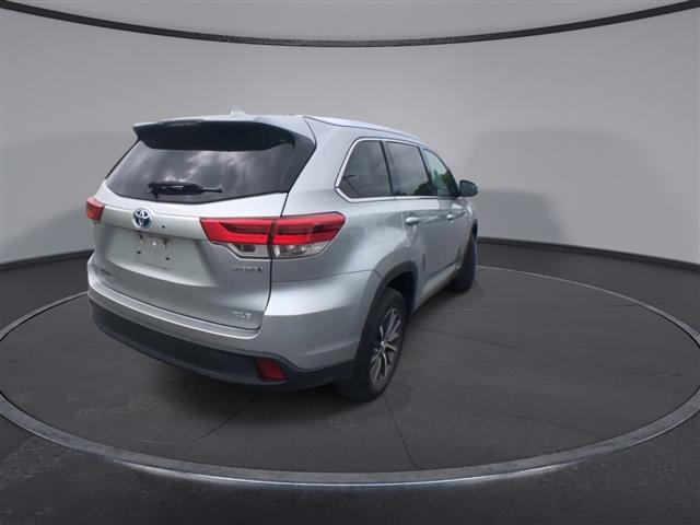 $33000 : PRE-OWNED 2019 TOYOTA HIGHLAN image 8