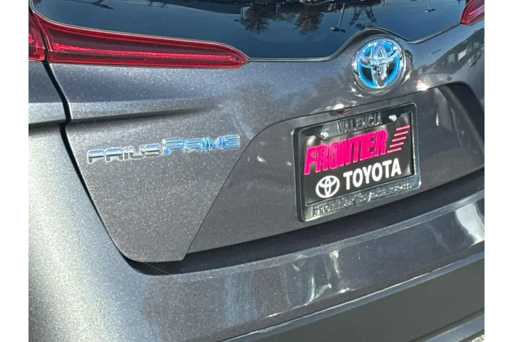 $24755 : Toyota Prius Prime 2022 LE 4 image 6