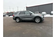 $29980 : Ford Explorer 2021 AWD XLT 4 thumbnail