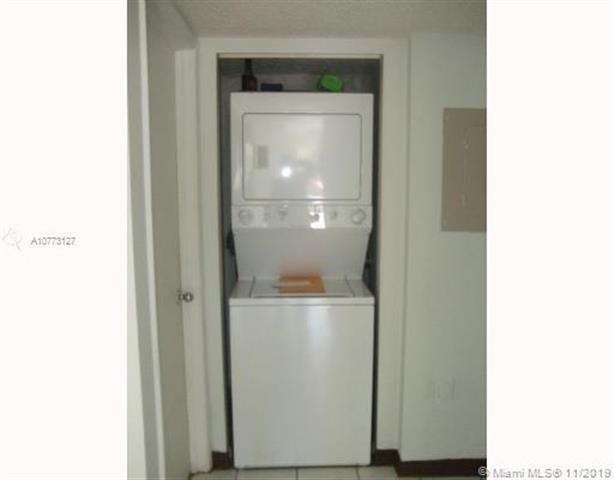$2300 : Kendall for Rent image 5