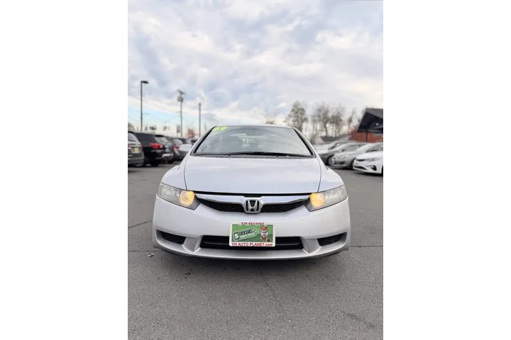 $7500 : 2009 Civic LX image 4