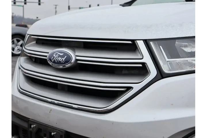 $11240 : Ford Edge 2017 Titanium 4dr image 2