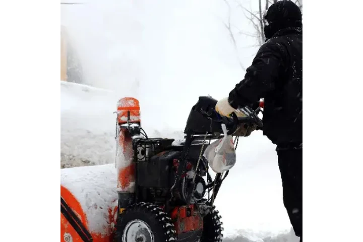 Minneapolis Snow Removal-safe image 1