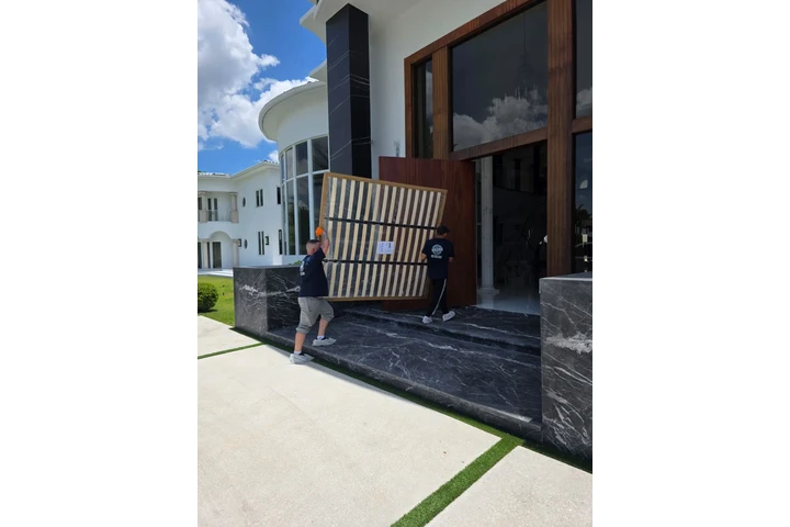 Quintero Delivery and Moving image 8