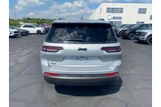 $28998 : Jeep Grand Cherokee L 2024 4 thumbnail