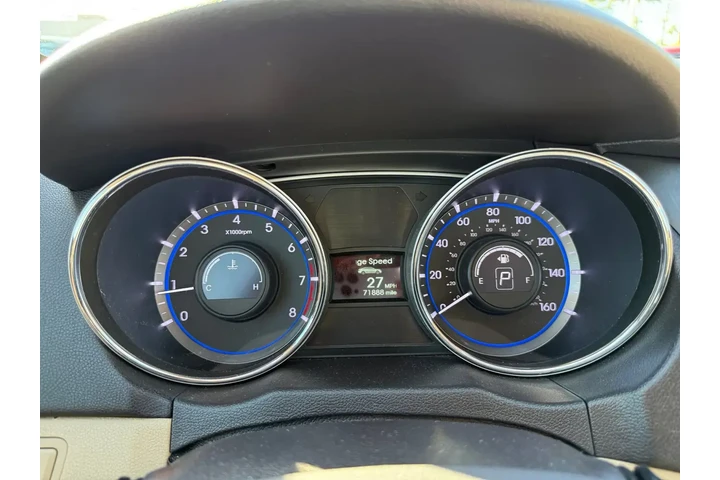 Hyundai SONATA 2013 GLS 4dr image 10