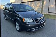 $8700 : 2015 CHRYSLER TOWN & COUNTRY2 thumbnail