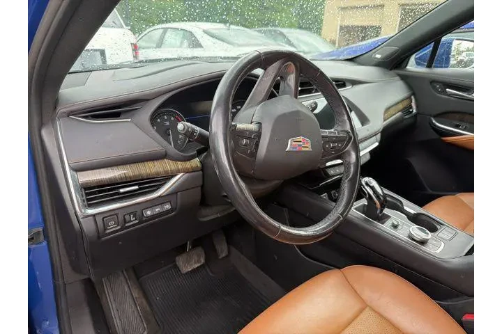 $23164 : Cadillac XT4 2021 Premium Lu image 8