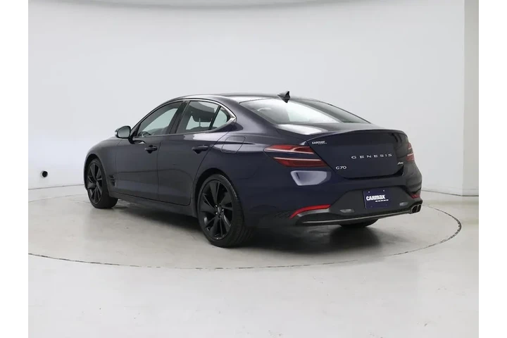 $30998 : Genesis G70 2023 2.0T 4dr Se image 2