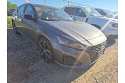 $18007 : Nissan Altima 2023 2.5 SR 4d thumbnail