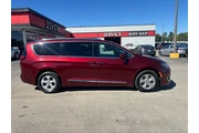 2017 Pacifica Touring-L Plus