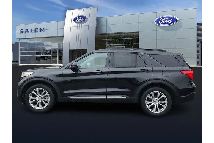 $33990 : Ford Explorer 2023 AWD XLT 4 image 5