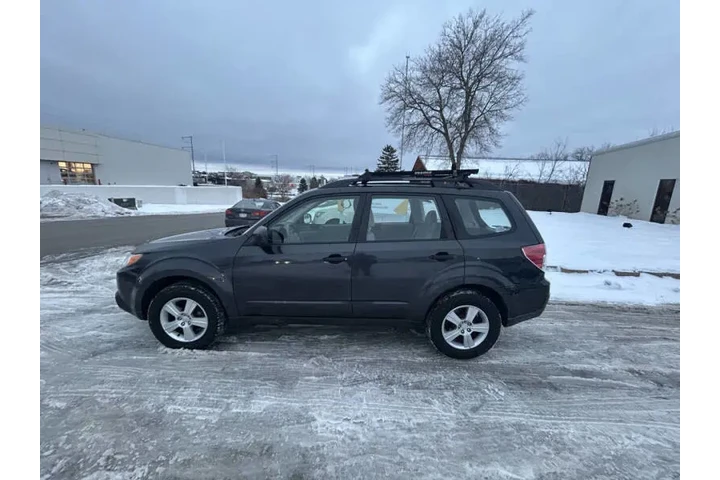 $7990 : 2012 Forester 2.5X image 3