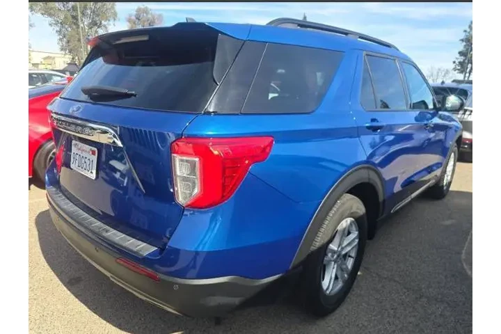 $28800 : Ford Explorer 2022 XLT 4dr S image 2
