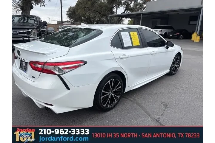 $14497 : Toyota Camry 2020 SE 4dr Sed image 6