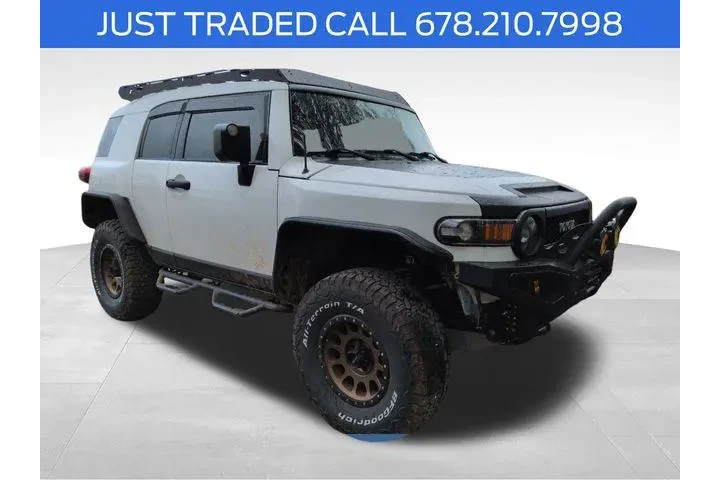 $27323 : Toyota FJ Cruiser 2014 4x4 4 image 1