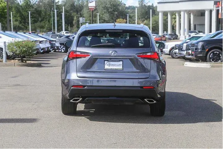 $18491 : Lexus NX 200t 2017 4dr Cross image 4