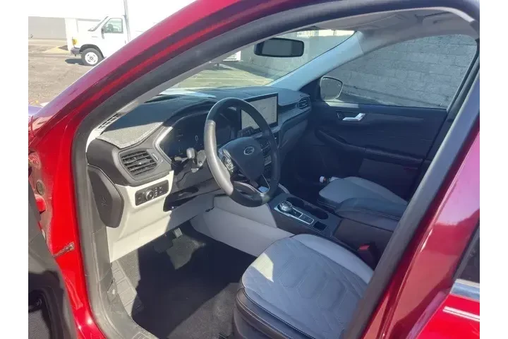 $29555 : Ford Escape 2023 AWD Platinu image 9