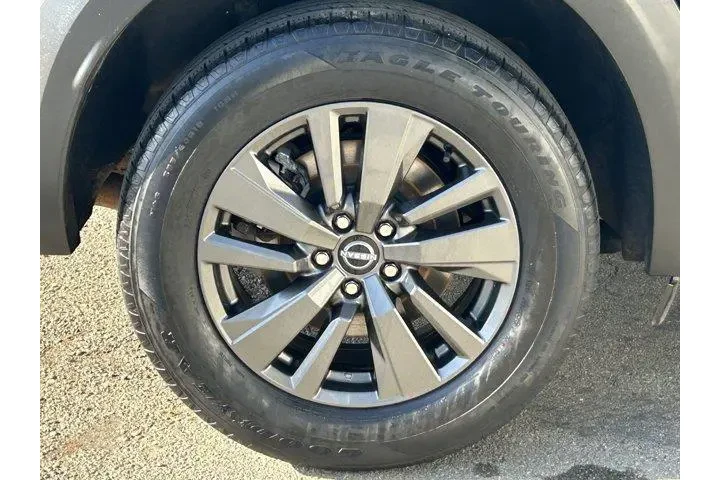 $23876 : Nissan Pathfinder 2022 SV 4d image 7