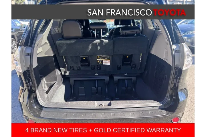 $35999 : Silver Certified 2019 Sienna image 10