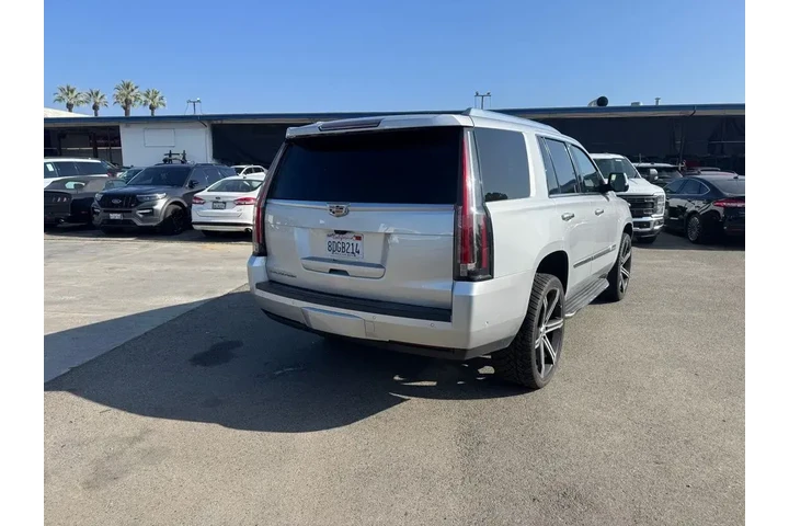 $30989 : Cadillac Escalade 2018 Luxur image 4