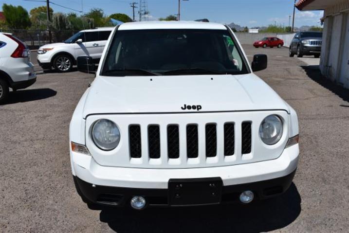 $7995 : 2014 Patriot Sport 2WD image 2