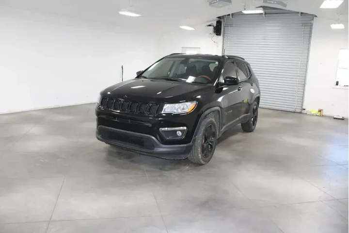 $12118 : Jeep Compass 2018 4x4 Altitu image 4