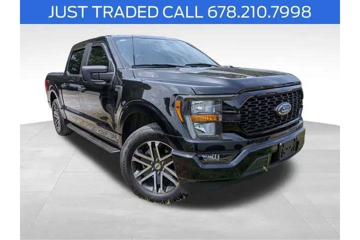 $33135 : Ford F-150 2023 4x2 XL 4dr S image 1