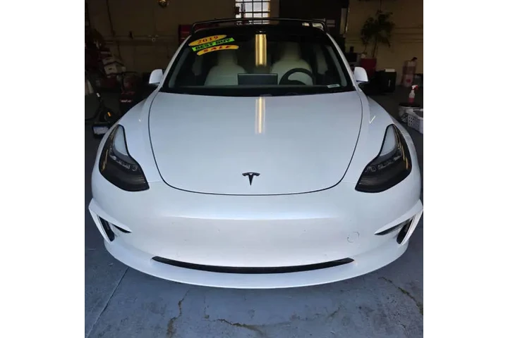 $23995 : 2019 Model 3 Mid Range image 8