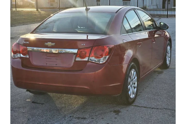$3995 : 2011 Cruze LT image 7