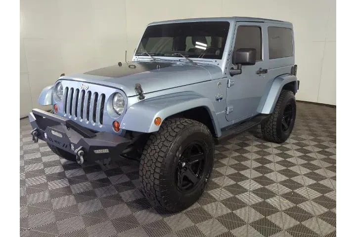 $12194 : Jeep Wrangler 2012 4x4 Sahar image 9