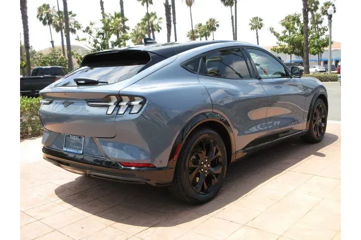 $34894 : Ford Mustang Mach-E 2023 AWD image 4