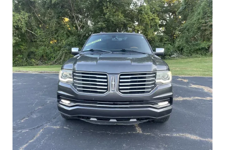 $11999 : 2016 Navigator Select image 3