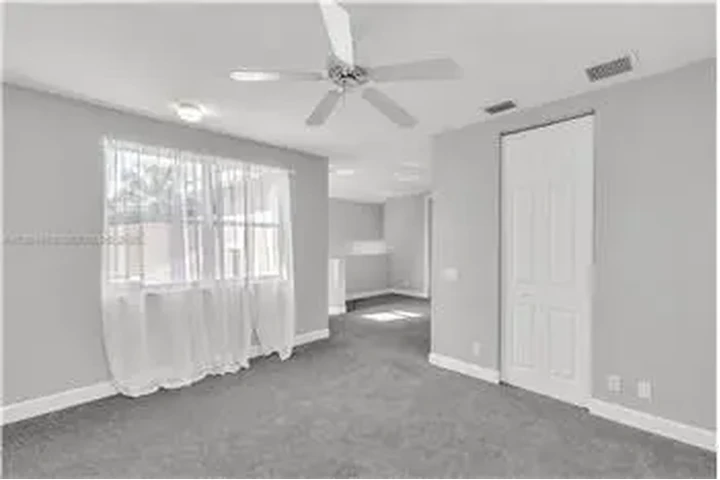 $5900 : Rental property with 5 bedro image 6