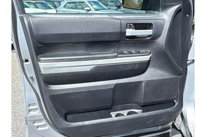 $39999 : Toyota Tundra 2020 4x4 SR5 4 image 10