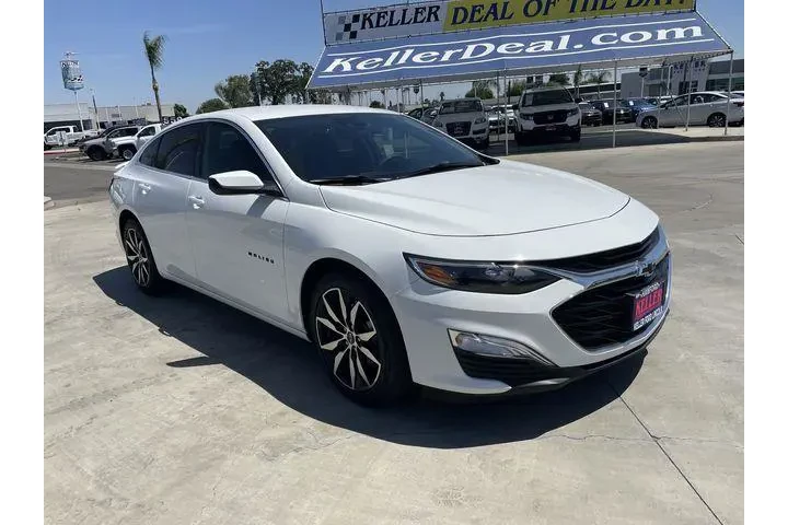 $23888 : Chevrolet Malibu 2024 RS 4dr image 2