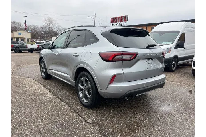 $23387 : Ford Escape 2024 AWD ST-Line image 6