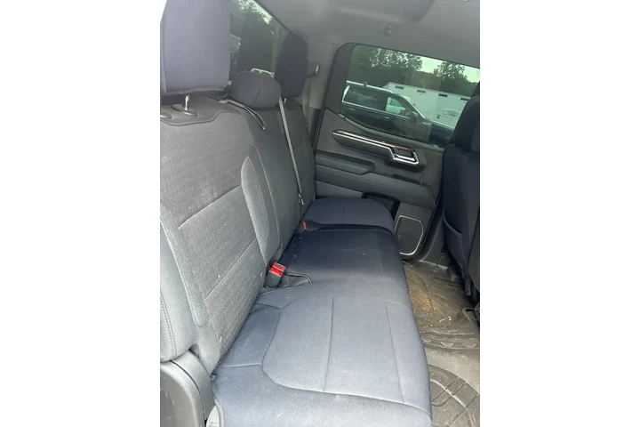 $43500 : Chevrolet Silverado 1500 202 image 10