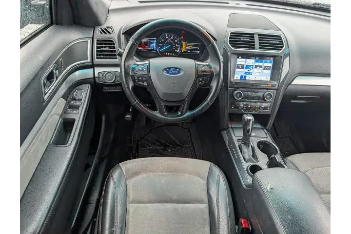 $12000 : Ford Explorer 2017 XLT 4dr S image 8