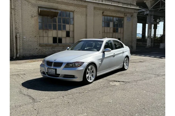 2008 BMW 3 Series 335i image 3