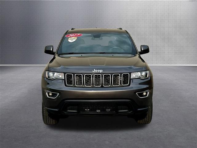 $20221 : 2017 Grand Cherokee Laredo image 2