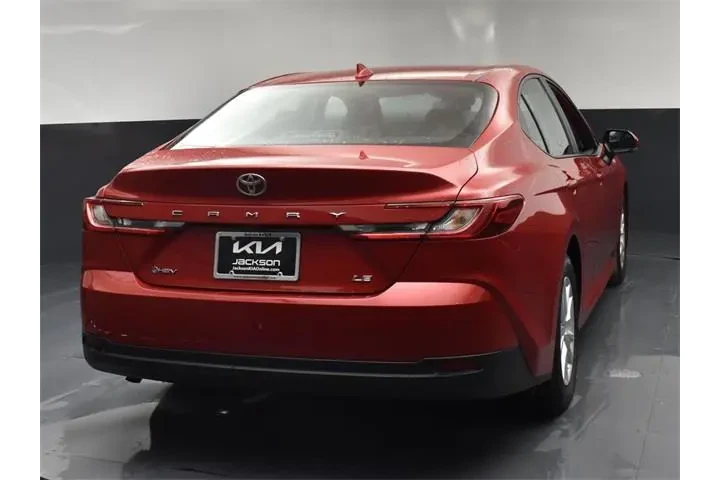 $21558 : Toyota Camry 2025 LE 4dr Sed image 7