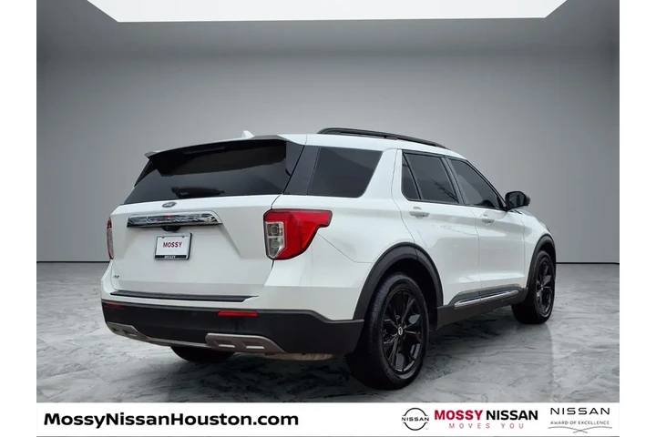 $23895 : Ford Explorer 2022 XLT 4dr S image 7