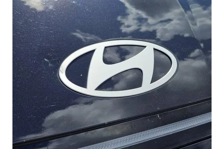 $24599 : Hyundai SONATA Hybrid 2024 S image 3