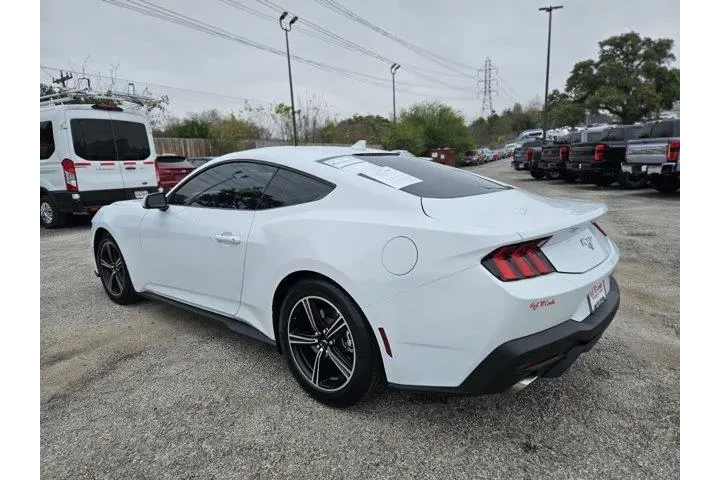 $33500 : Ford Mustang 2025 EcoBoost 2 image 5