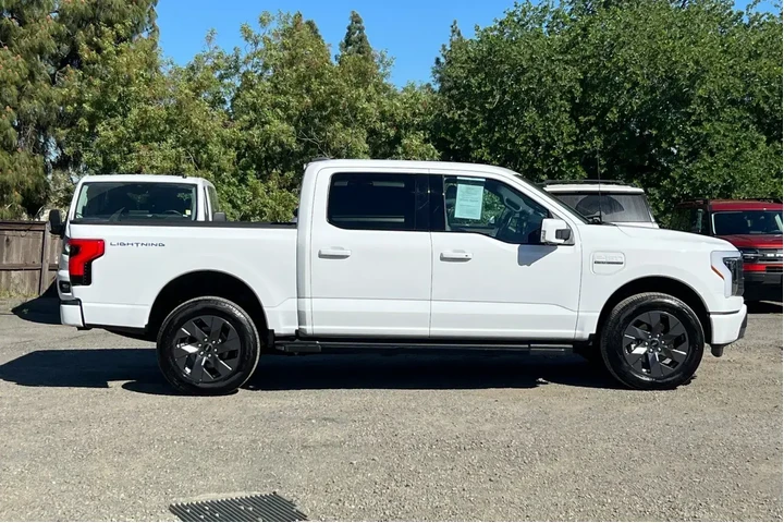 $40000 : Ford F-150 Lightning 2023 AW image 3