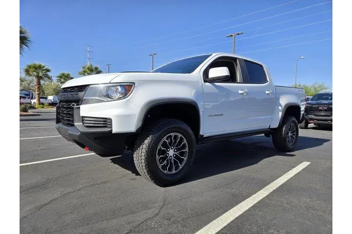 $37991 : Chevrolet Colorado 2021 4x4 image 2